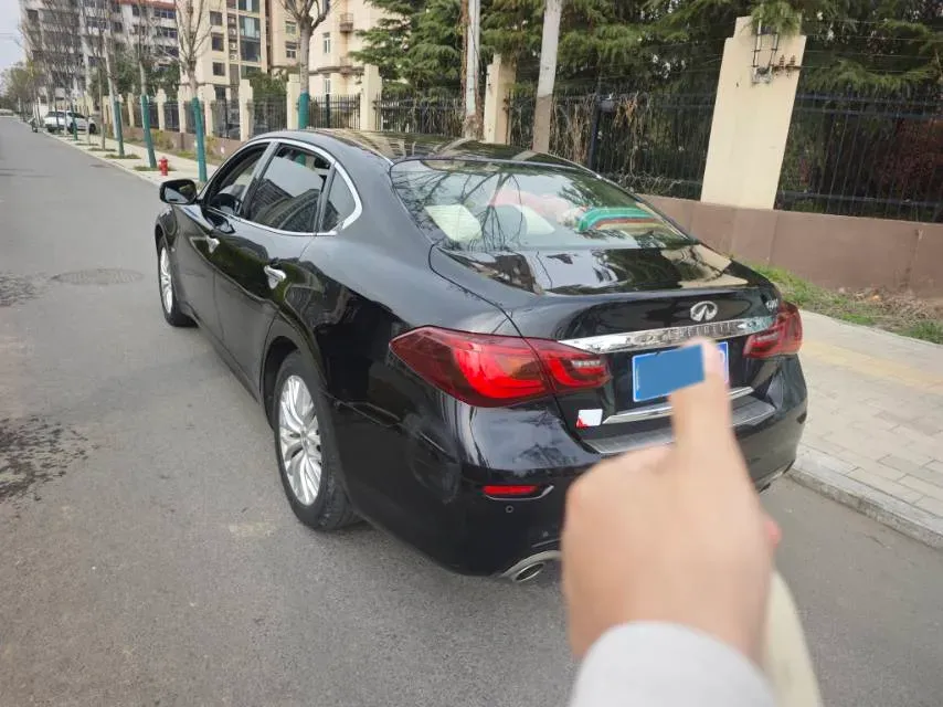 2019 Alfa Romeo Giulia 2.0T 280HP L4 8AT,autocango,china used car exporter,china ev exporter,chinese used car exporter,chinese used ev exporter