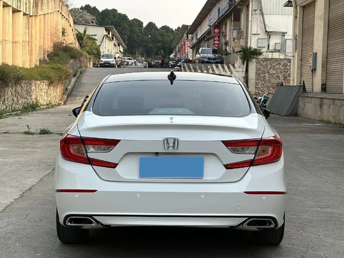 2018 Honda Accord 1.5T 194HP L4 CVT,autocango,china used car exporter,china ev exporter,chinese used car exporter,chinese used ev exporter