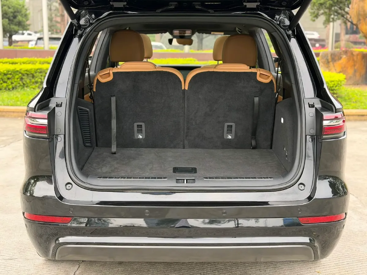 2020 Li ONE Range Extended 131HP REEV 40.5KWH,autocango,china used car exporter,china ev exporter,chinese used car exporter,chinese used ev exporter