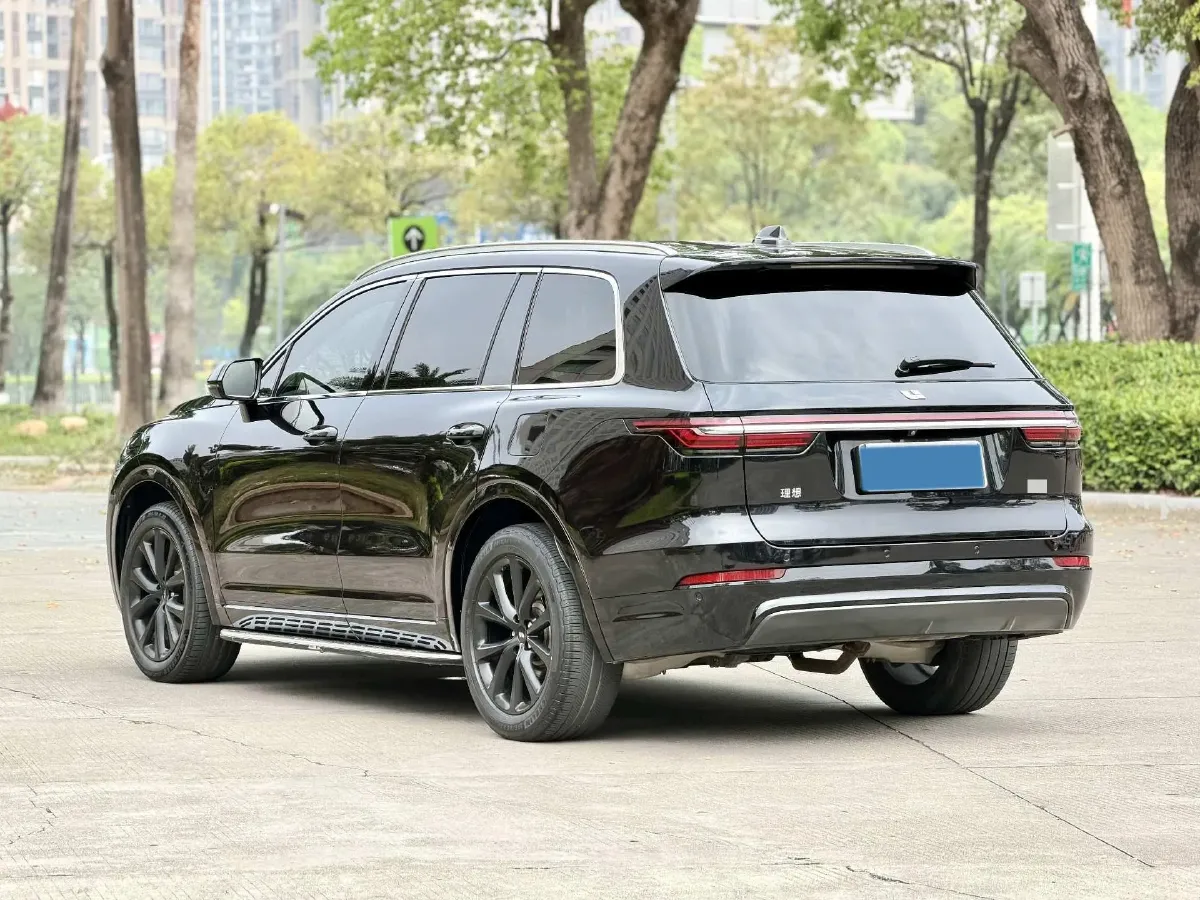 2020 Li ONE Range Extended 131HP REEV 40.5KWH,autocango,china used car exporter,china ev exporter,chinese used car exporter,chinese used ev exporter