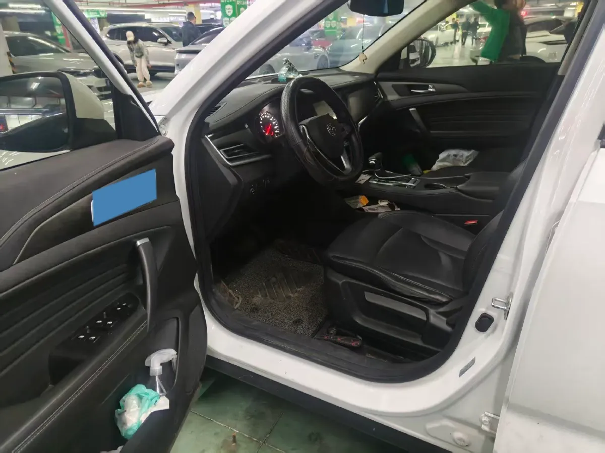 2020 ChangAn CS35 Plus 1.4T 158HP L4 7DCT,autocango,china used car exporter,china ev exporter,chinese used car exporter,chinese used ev exporter