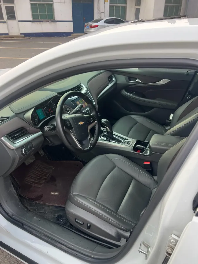 2018 Chevrolet Malibu 1.5T 170HP L4 6AT,autocango,china used car exporter,china ev exporter,chinese used car exporter,chinese used ev exporter