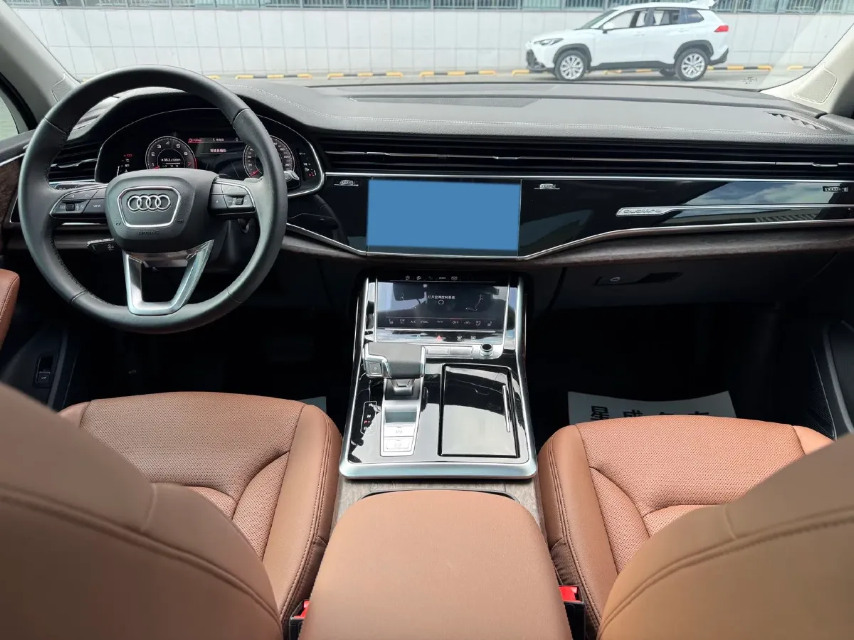 2023 Audi Q7 3.0T 340HP V6 8AT,autocango,china used car exporter,china ev exporter,chinese used car exporter,chinese used ev exporter