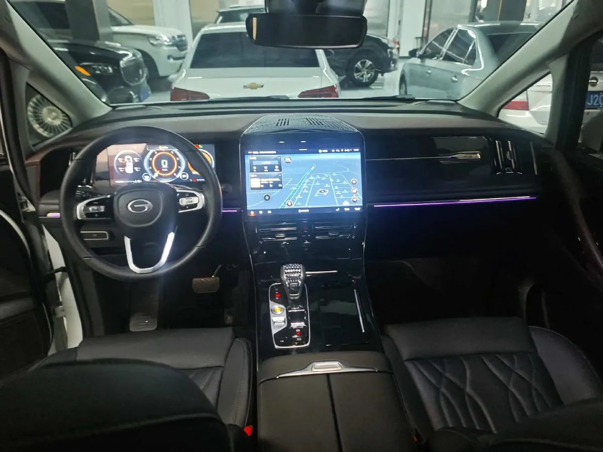 2023 GAC Trumpchi M8 2.0T 252HP L4 8AT,autocango,china used car exporter,china ev exporter,chinese used car exporter,chinese used ev exporter