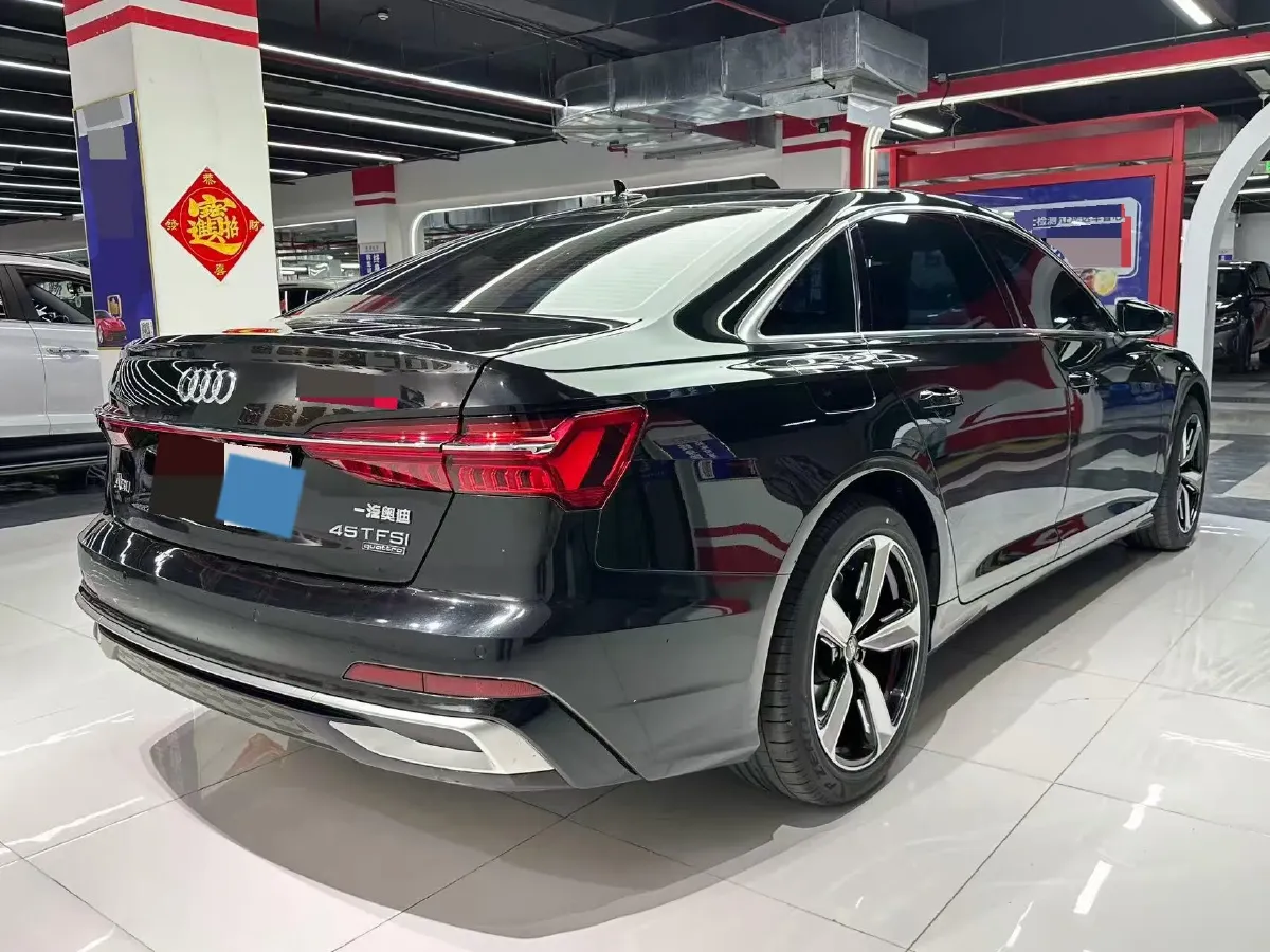 2023 Audi A6L 2.0T 190HP L4 7DCT,autocango,china used car exporter,china ev exporter,chinese used car exporter,chinese used ev exporter