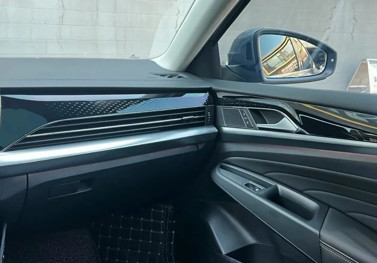 2022 Tesla Model 3 BEV 60KWH,autocango,china used car exporter,china ev exporter,chinese used car exporter,chinese used ev exporter