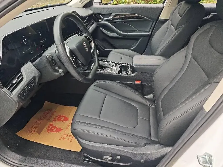 2022 Bestune B70 1.5T 169HP L4 7DCT,autocango,china used car exporter,china ev exporter,chinese used car exporter,chinese used ev exporter