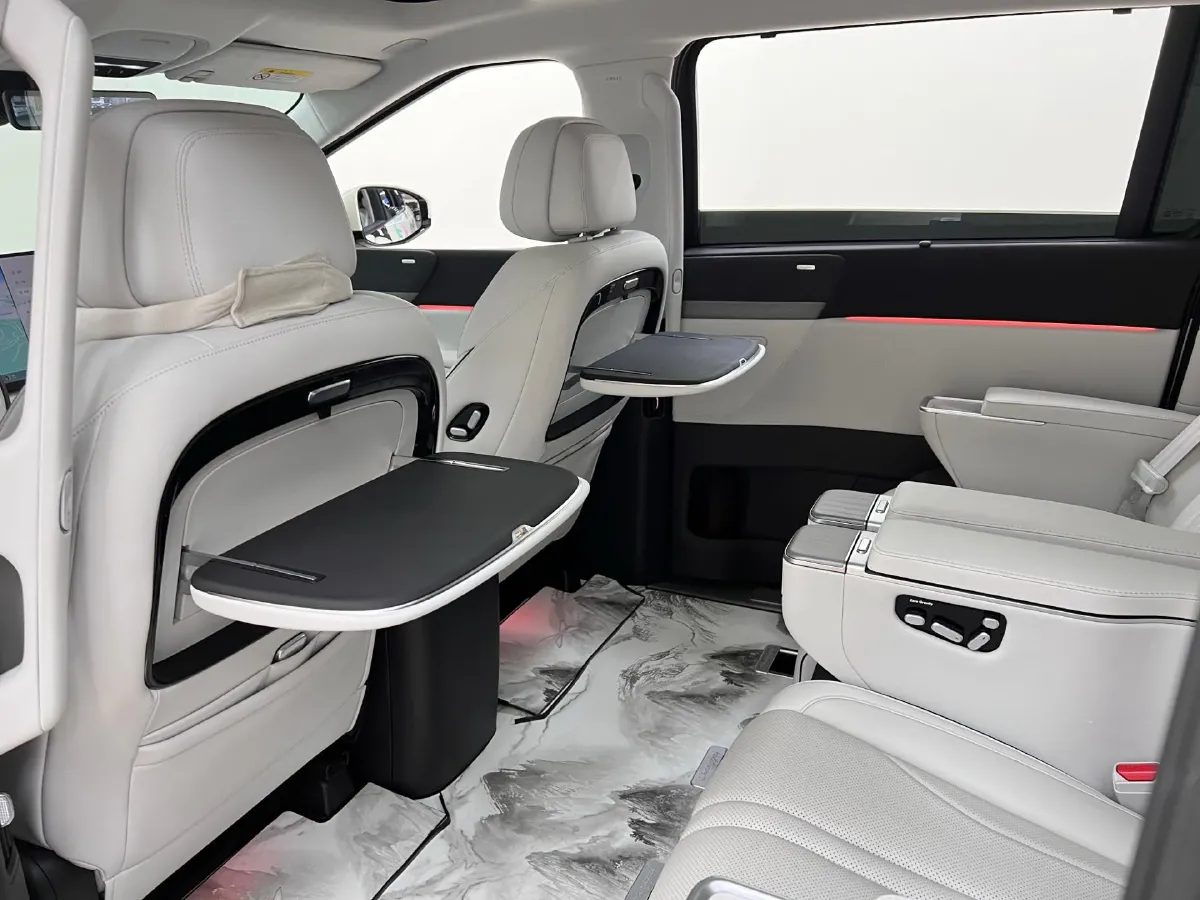 2024 Xpeng X9 BEV 101.5KWH,autocango,china used car exporter,china ev exporter,chinese used car exporter,chinese used ev exporter