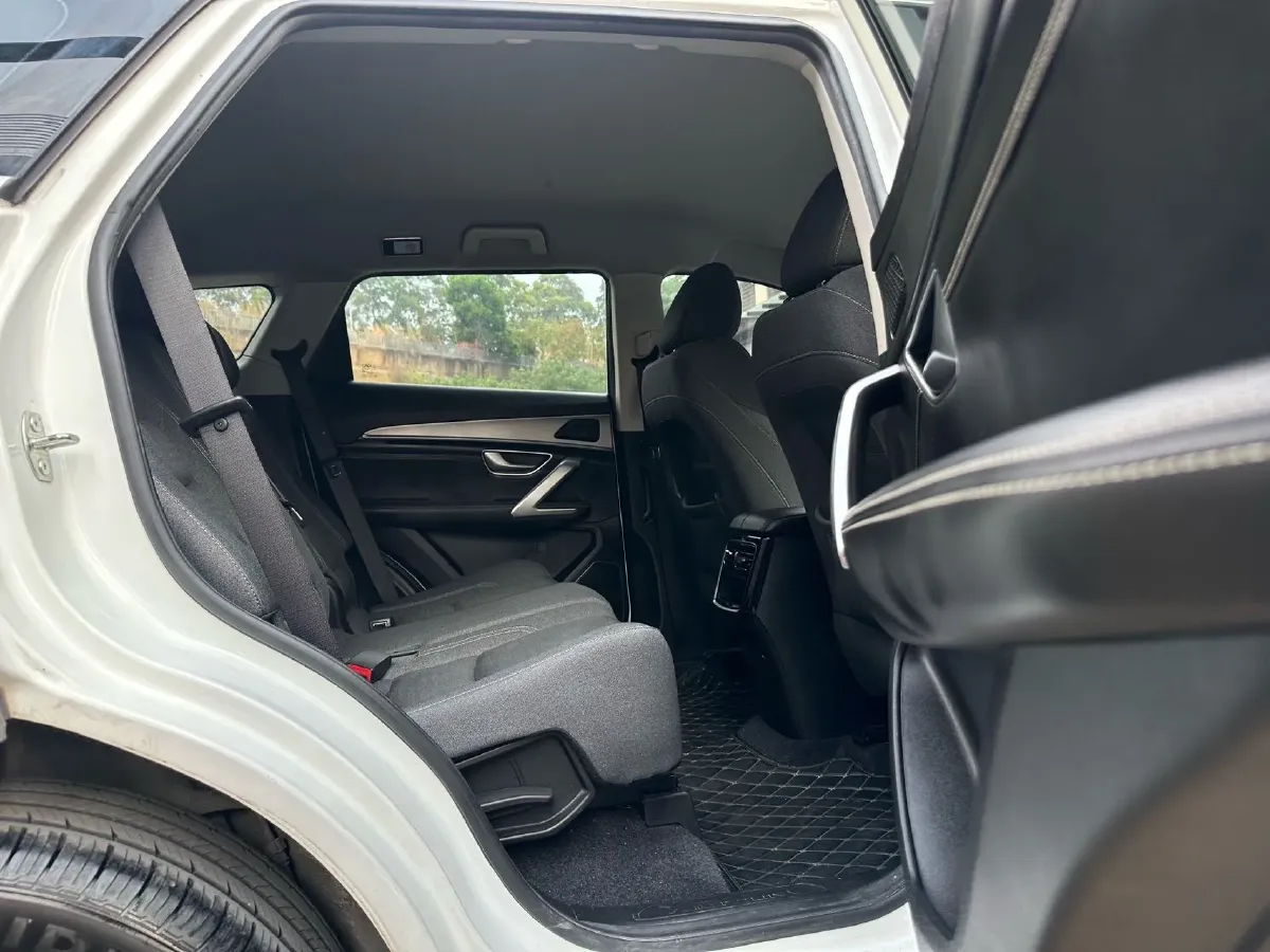 2021 Jetour X70 1.5T 156HP L4 6DCT,autocango,china used car exporter,china ev exporter,chinese used car exporter,chinese used ev exporter