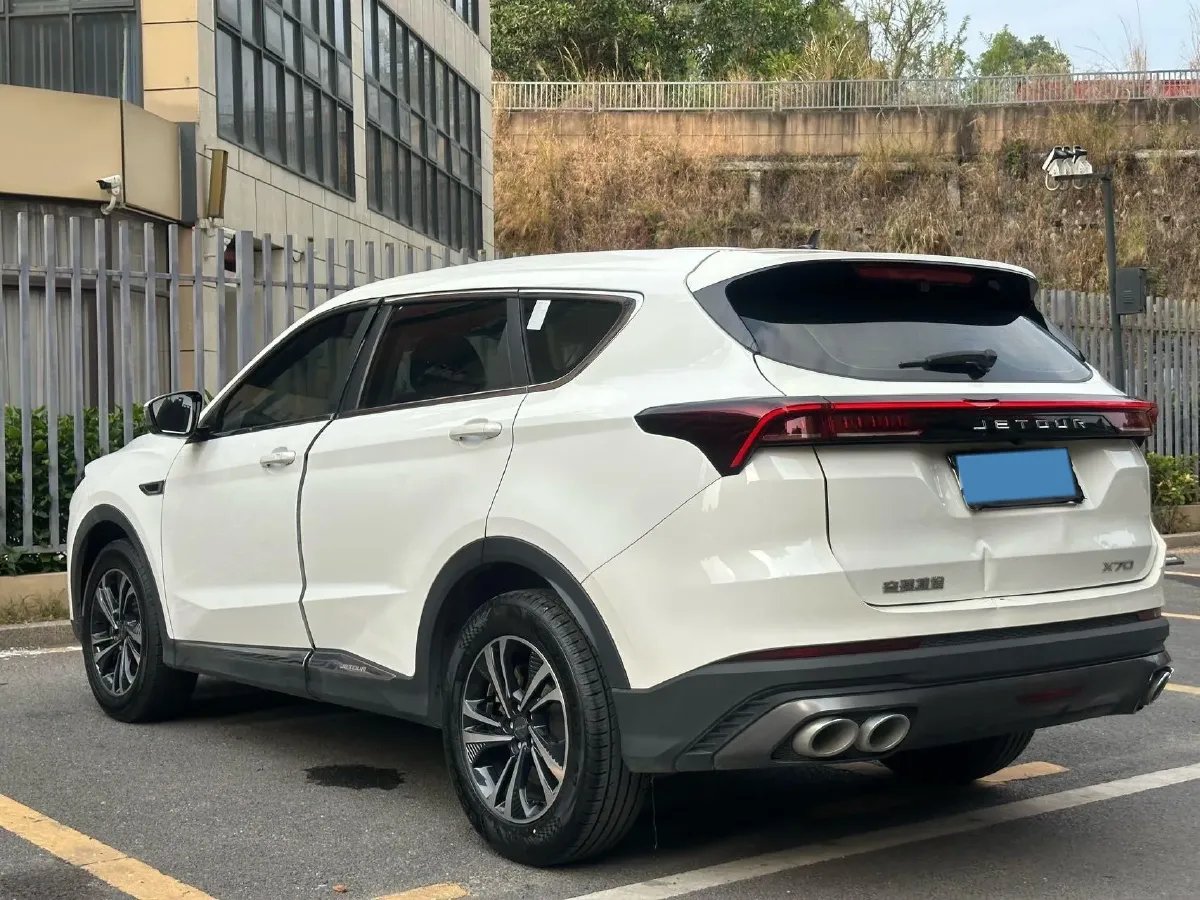2021 Jetour X70 1.5T 156HP L4 6DCT,autocango,china used car exporter,china ev exporter,chinese used car exporter,chinese used ev exporter