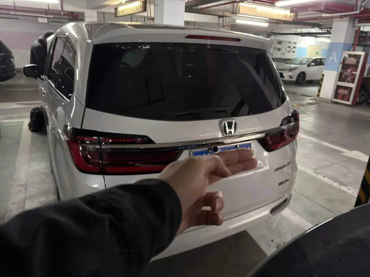 2024 Honda Odyssey 2.0L 146HP L4 E-CVT Hybrid,autocango,china used car exporter,china ev exporter,chinese used car exporter,chinese used ev exporter