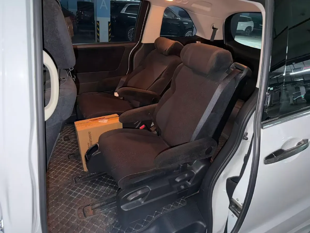 2024 Honda Odyssey 2.0L 146HP L4 E-CVT Hybrid,autocango,china used car exporter,china ev exporter,chinese used car exporter,chinese used ev exporter