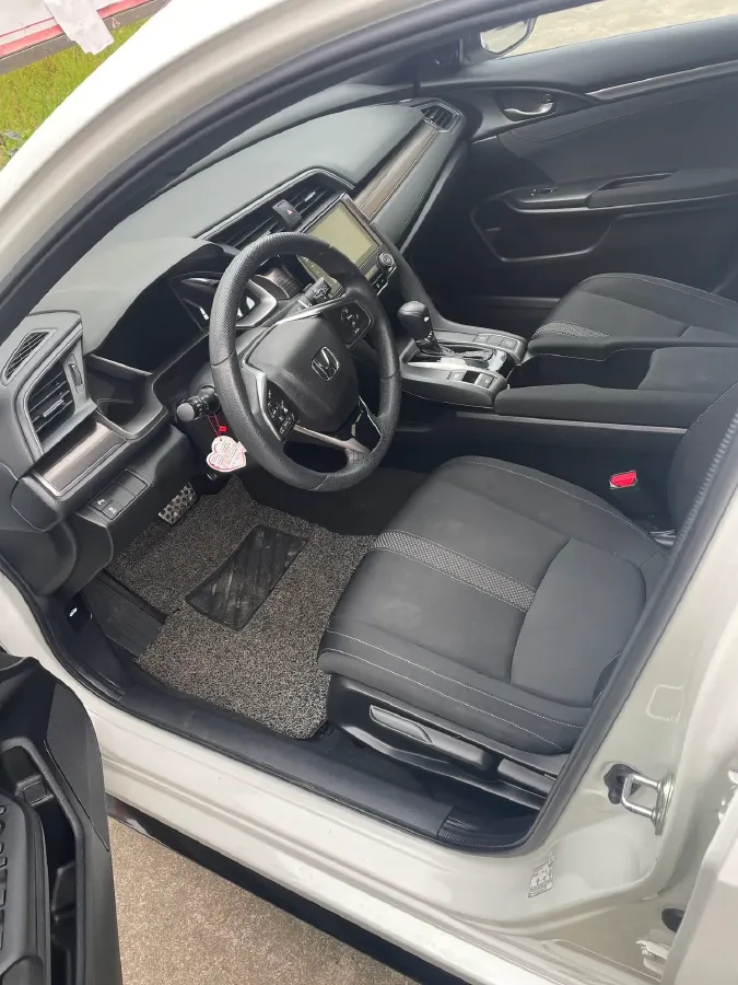 2021 Honda Civic 1.5T 177HP L4 CVT,autocango,china used car exporter,china ev exporter,chinese used car exporter,chinese used ev exporter