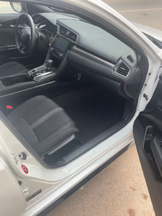 2021 Honda Civic 1.5T 177HP L4 CVT,autocango,china used car exporter,china ev exporter,chinese used car exporter,chinese used ev exporter