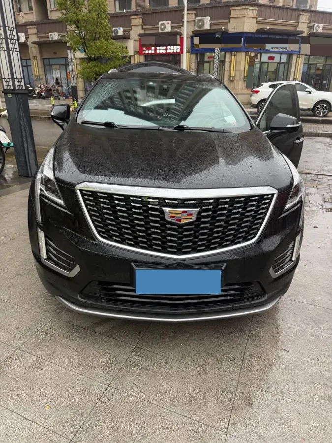 2021 Cadillac XT5 2.0T 237HP L4 9AT,autocango,china used car exporter,china ev exporter,chinese used car exporter,chinese used ev exporter