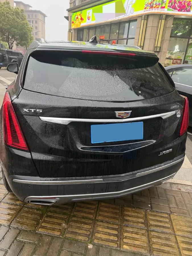 2021 Cadillac XT5 2.0T 237HP L4 9AT,autocango,china used car exporter,china ev exporter,chinese used car exporter,chinese used ev exporter