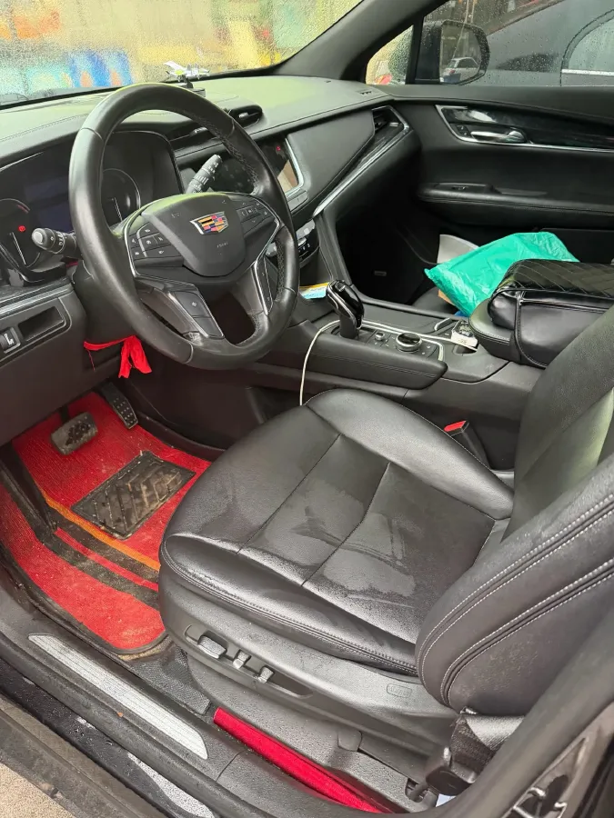 2021 Cadillac XT5 2.0T 237HP L4 9AT,autocango,china used car exporter,china ev exporter,chinese used car exporter,chinese used ev exporter