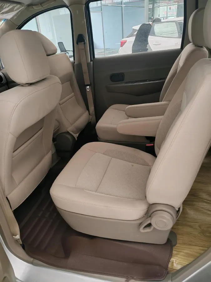 2018 WuLing HongGuang S3 1.5L 112HP L4 6MT,autocango,china used car exporter,china ev exporter,chinese used car exporter,chinese used ev exporter