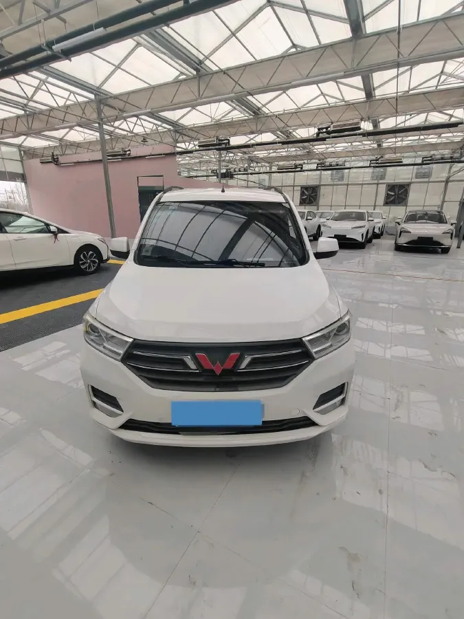 2018 WuLing HongGuang S3 1.5L 112HP L4 6MT,autocango,china used car exporter,china ev exporter,chinese used car exporter,chinese used ev exporter