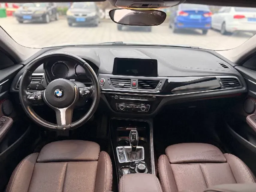 2020 BMW 1 Series 1.5T 140HP L3 7DCT,autocango,china used car exporter,china ev exporter,chinese used car exporter,chinese used ev exporter