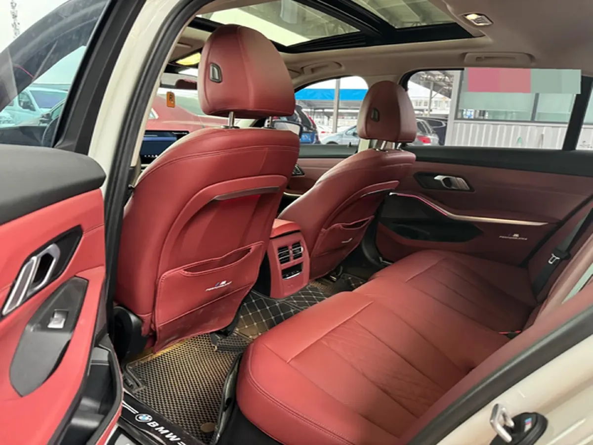 2024 BMW 3 Series 2.0T 184HP L4 8AT,autocango,china used car exporter,china ev exporter,chinese used car exporter,chinese used ev exporter