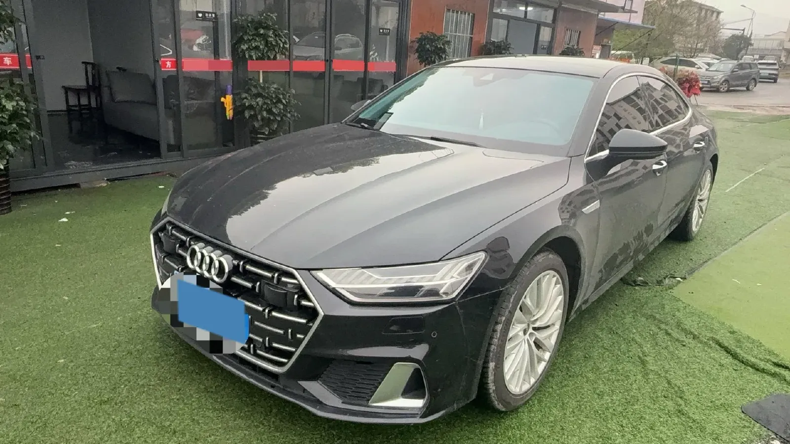 2024 Audi A7L 2.0T 245HP L4 7DCT,autocango,china used car exporter,china ev exporter,chinese used car exporter,chinese used ev exporter