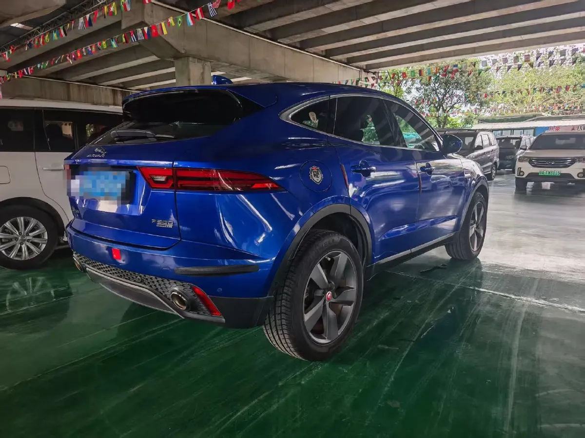 2018 Volkswagen Sharan 2.0T 220HP L4 6DCT,autocango,china used car exporter,china ev exporter,chinese used car exporter,chinese used ev exporter