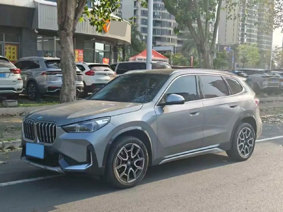 2023 BMW X1 2.0T 204HP L4 7DCT,autocango,china used car exporter,china ev exporter,chinese used car exporter,chinese used ev exporter