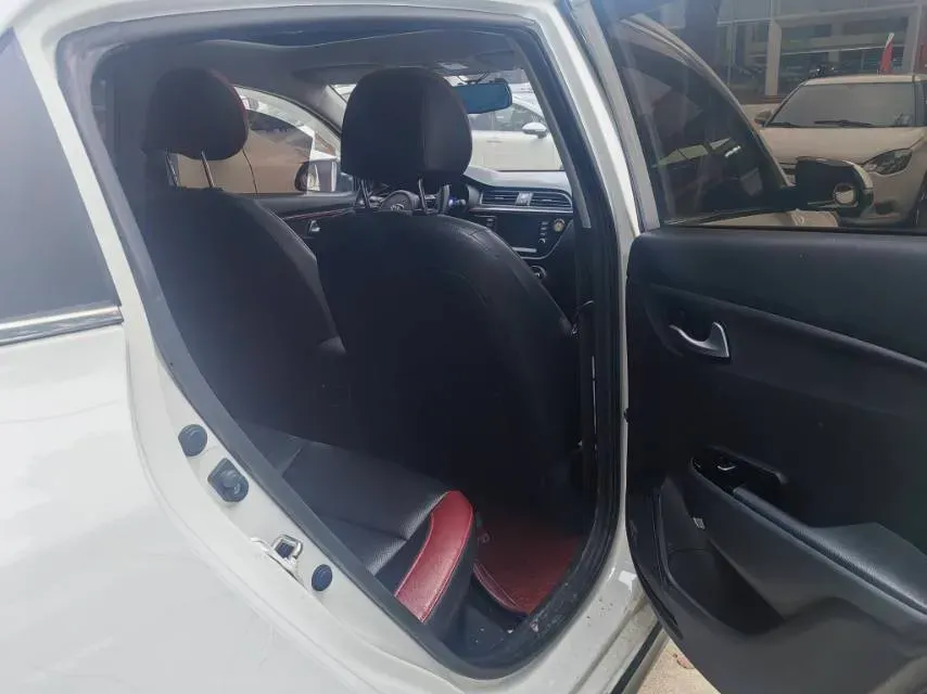 2019 Kia KX Cross 1.6L 123HP L4 6AT,autocango,china used car exporter,china ev exporter,chinese used car exporter,chinese used ev exporter