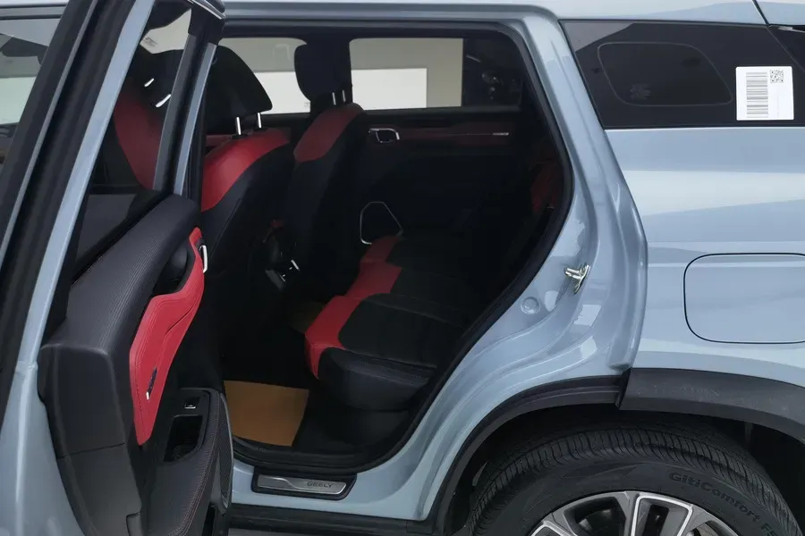 2020 Geely ICON 1.5T 177HP L3 7DCT,autocango,china used car exporter,china ev exporter,chinese used car exporter,chinese used ev exporter