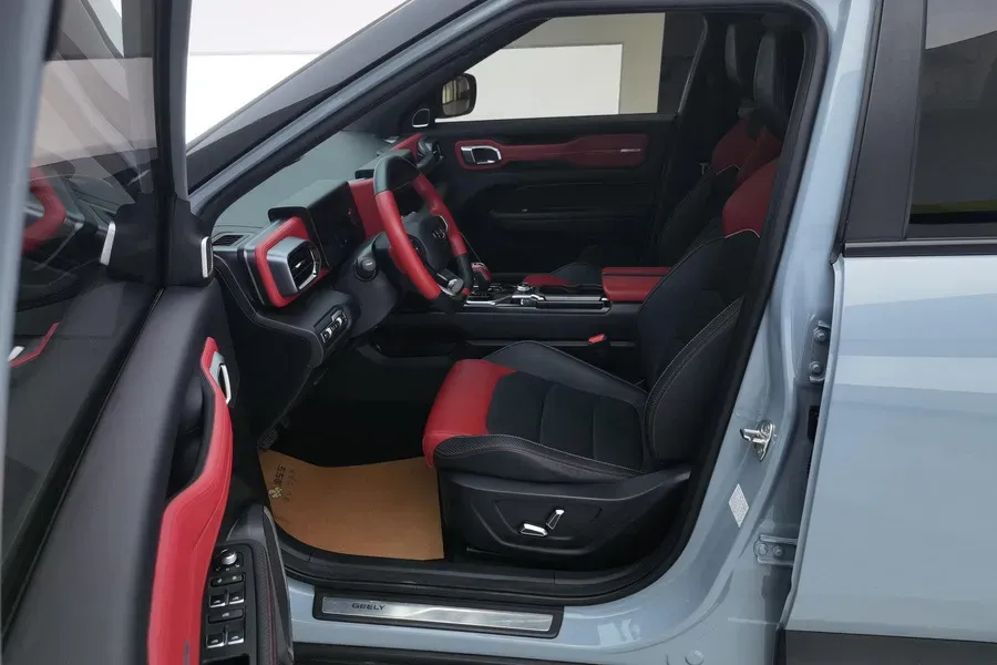 2020 Geely ICON 1.5T 177HP L3 7DCT,autocango,china used car exporter,china ev exporter,chinese used car exporter,chinese used ev exporter