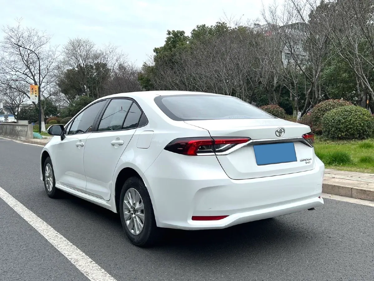 2024 Toyota Corolla 1.2T 116HP L4 CVT,autocango,china used car exporter,china ev exporter,chinese used car exporter,chinese used ev exporter