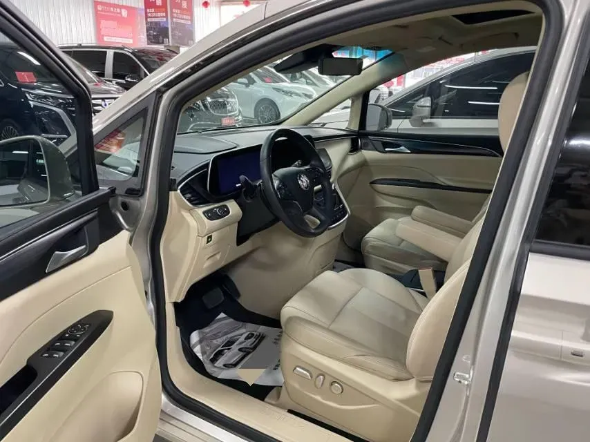 2022 Buick GL8 2.0T 237HP L4 9AT,autocango,china used car exporter,china ev exporter,chinese used car exporter,chinese used ev exporter