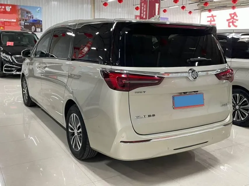 2022 Buick GL8 2.0T 237HP L4 9AT,autocango,china used car exporter,china ev exporter,chinese used car exporter,chinese used ev exporter