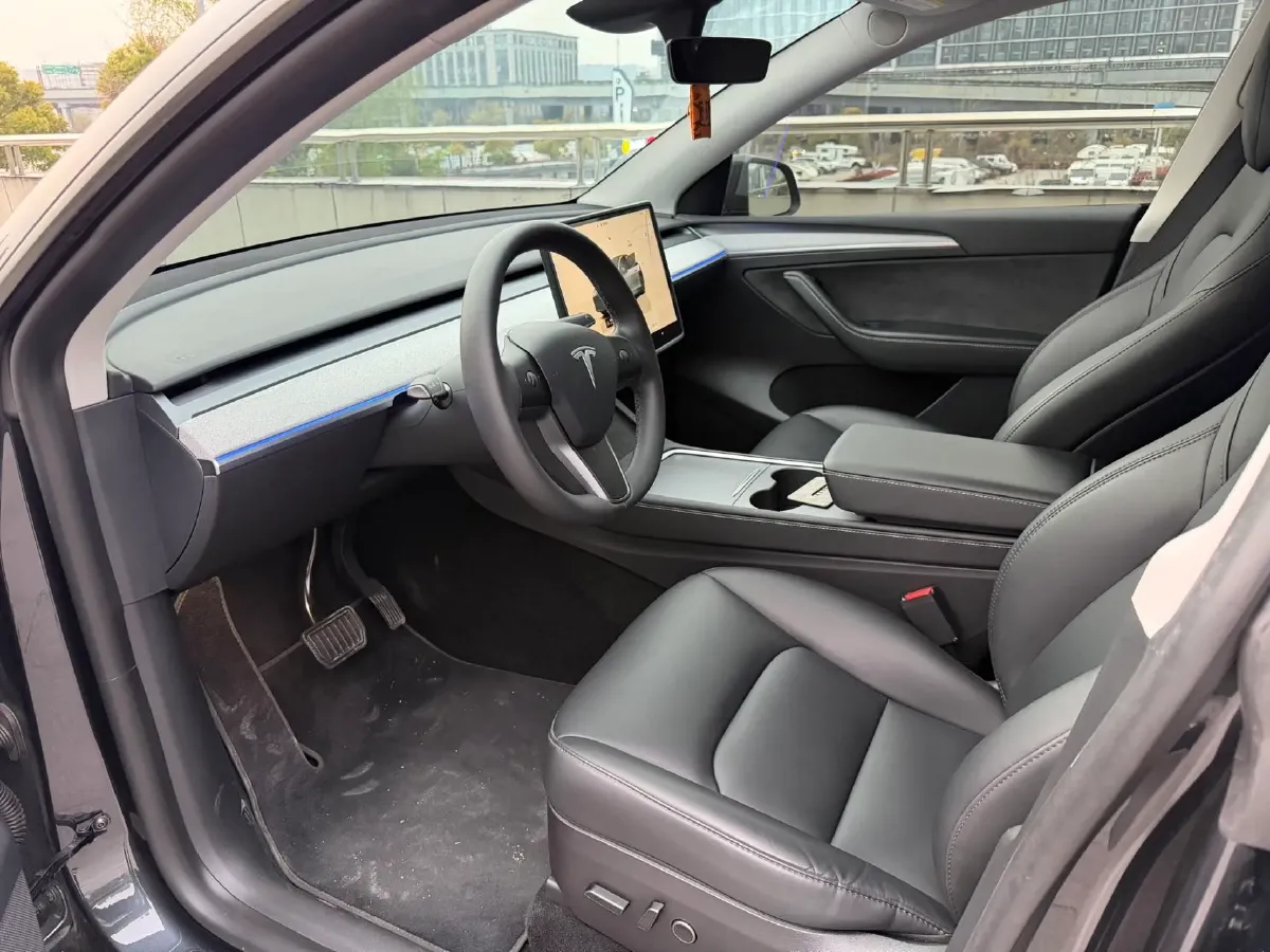 2024 Iveco OuSheng BEV 77.28KWH,autocango,china used car exporter,china ev exporter,chinese used car exporter,chinese used ev exporter