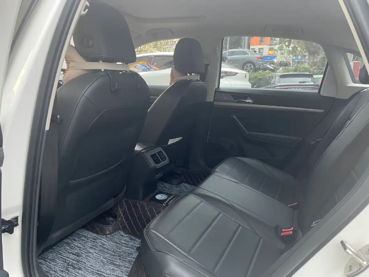 2019 Volkswagen Lavida 1.5L 113HP L4 6AT,autocango,china used car exporter,china ev exporter,chinese used car exporter,chinese used ev exporter