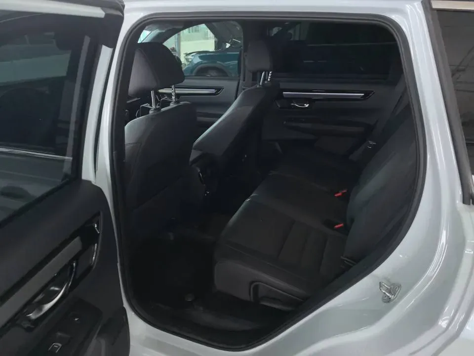 2023 Honda CR-V 2.0L 150HP L4 E-CVT PHEV 17.7KWH,autocango,china used car exporter,china ev exporter,chinese used car exporter,chinese used ev exporter