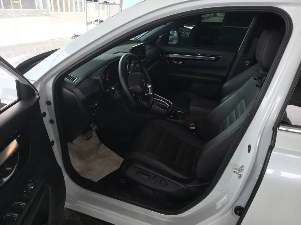 2023 Honda CR-V 2.0L 150HP L4 E-CVT PHEV 17.7KWH,autocango,china used car exporter,china ev exporter,chinese used car exporter,chinese used ev exporter