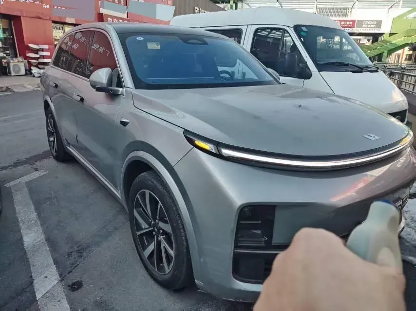2023 Li L8 Range Extended 154HP REEV 40.9KWH,autocango,china used car exporter,china ev exporter,chinese used car exporter,chinese used ev exporter
