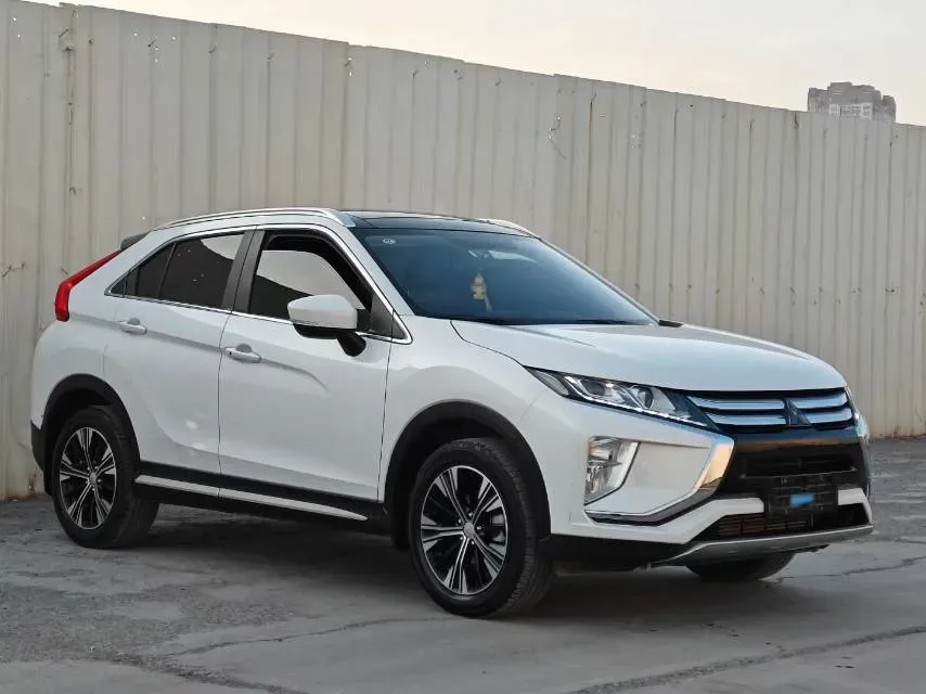2021 Mitsubishi Eclipse Cross 1.5T 170HP L4 CVT,autocango,china used car exporter,china ev exporter,chinese used car exporter,chinese used ev exporter