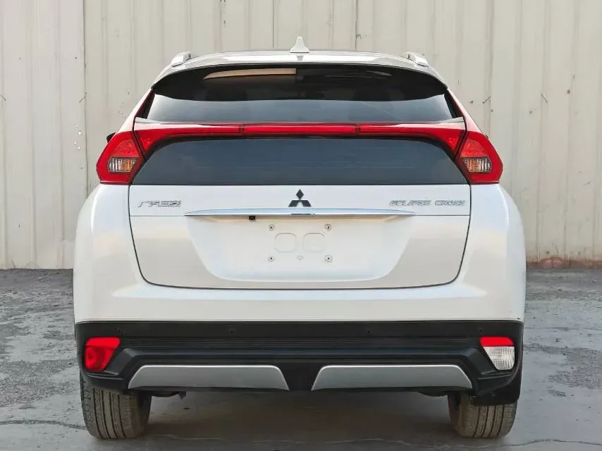 2021 Mitsubishi Eclipse Cross 1.5T 170HP L4 CVT,autocango,china used car exporter,china ev exporter,chinese used car exporter,chinese used ev exporter
