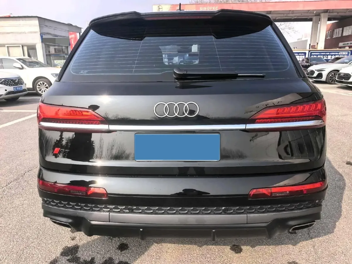 2025 Audi Q7 3.0T 340HP V6 8AT,autocango,china used car exporter,china ev exporter,chinese used car exporter,chinese used ev exporter