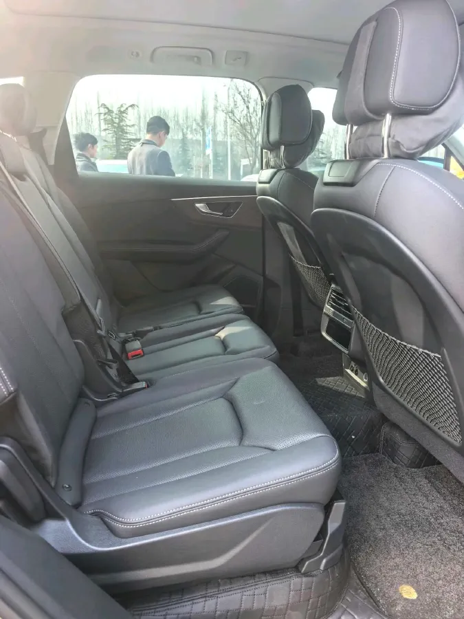 2025 Audi Q7 3.0T 340HP V6 8AT,autocango,china used car exporter,china ev exporter,chinese used car exporter,chinese used ev exporter