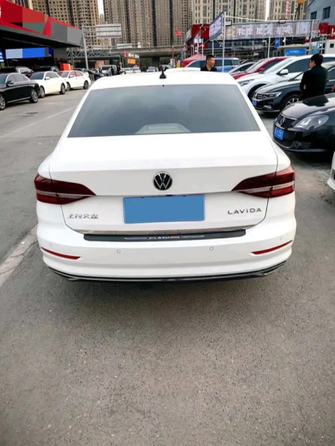 2022 Bestune B70 2.0T 224HP L4 6AT,autocango,china used car exporter,china ev exporter,chinese used car exporter,chinese used ev exporter