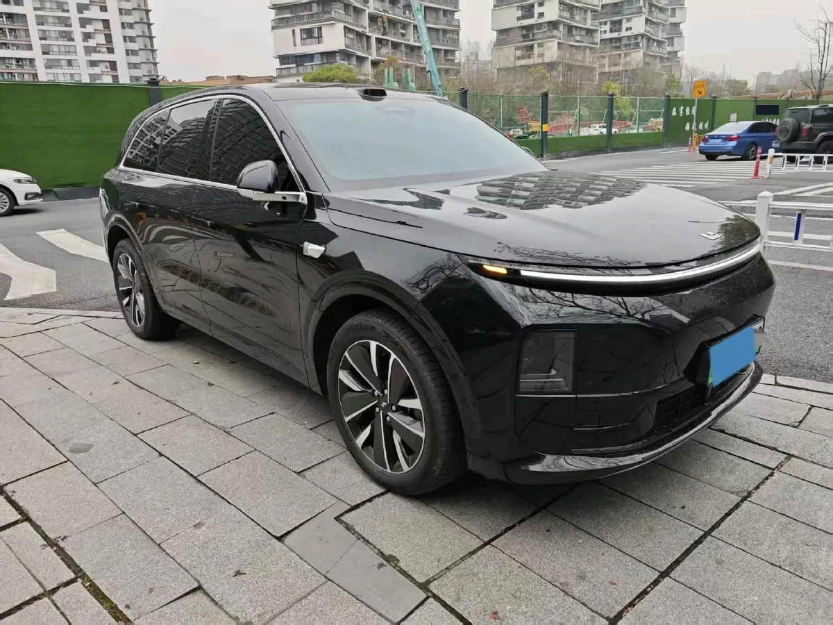 2025 Li L6 Range Extended 154HP L4 REEV,autocango,china used car exporter,china ev exporter,chinese used car exporter,chinese used ev exporter