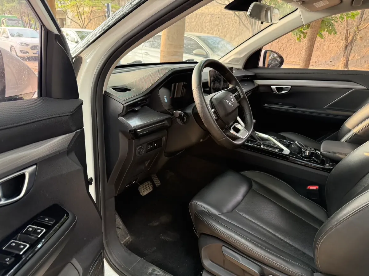 2021 WuLing XingChen 1.5T 147HP L4 CVT,autocango,china used car exporter,china ev exporter,chinese used car exporter,chinese used ev exporter