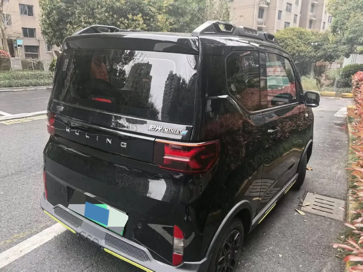 2022 WuLing HongGuang MINI EV BEV 26.5KWH,autocango,china used car exporter,china ev exporter,chinese used car exporter,chinese used ev exporter