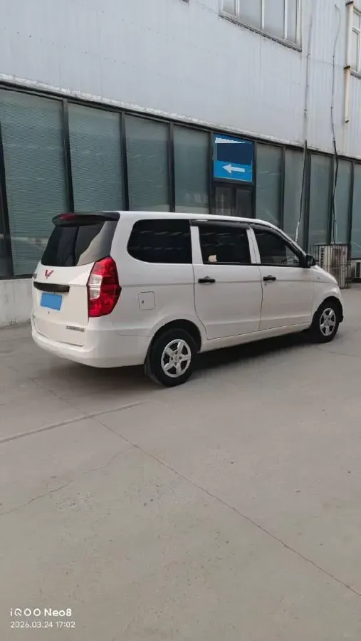 2019 WuLing HongGuang 1.5L 105HP L4 5MT,autocango,china used car exporter,china ev exporter,chinese used car exporter,chinese used ev exporter
