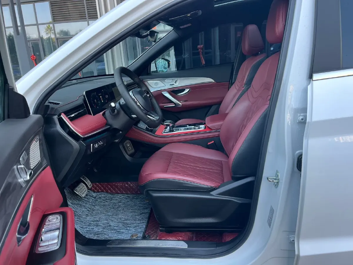 2023 Jetour X70 Plus 1.6T 197HP L4 7DCT,autocango,china used car exporter,china ev exporter,chinese used car exporter,chinese used ev exporter