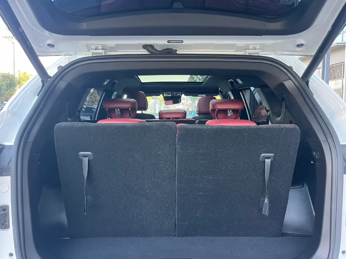 2023 Jetour X70 Plus 1.6T 197HP L4 7DCT,autocango,china used car exporter,china ev exporter,chinese used car exporter,chinese used ev exporter